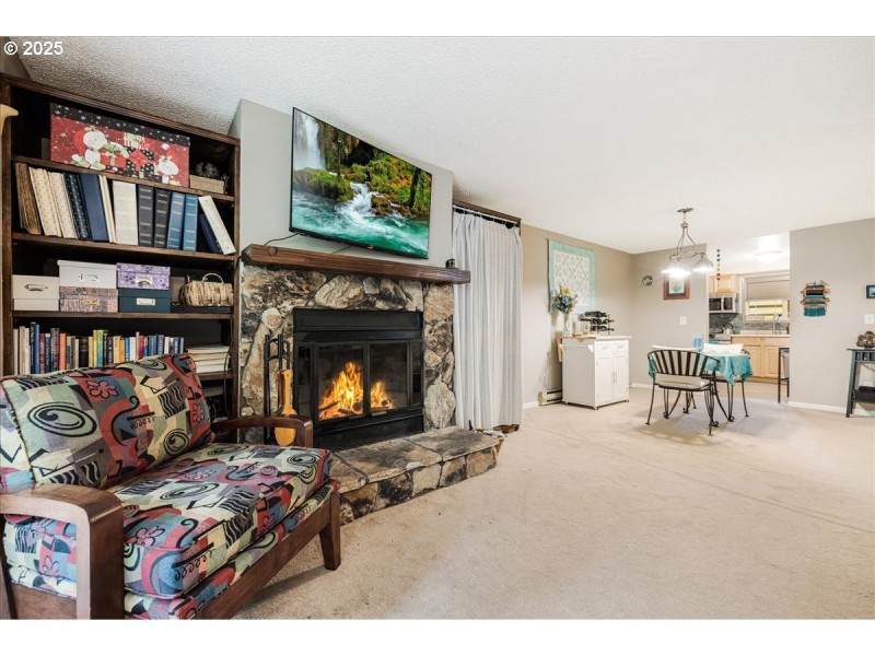 Living Room/Dining Room