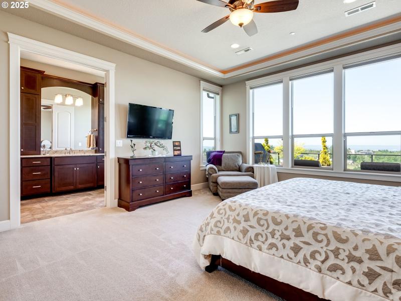 Owner's Suite Bedroom