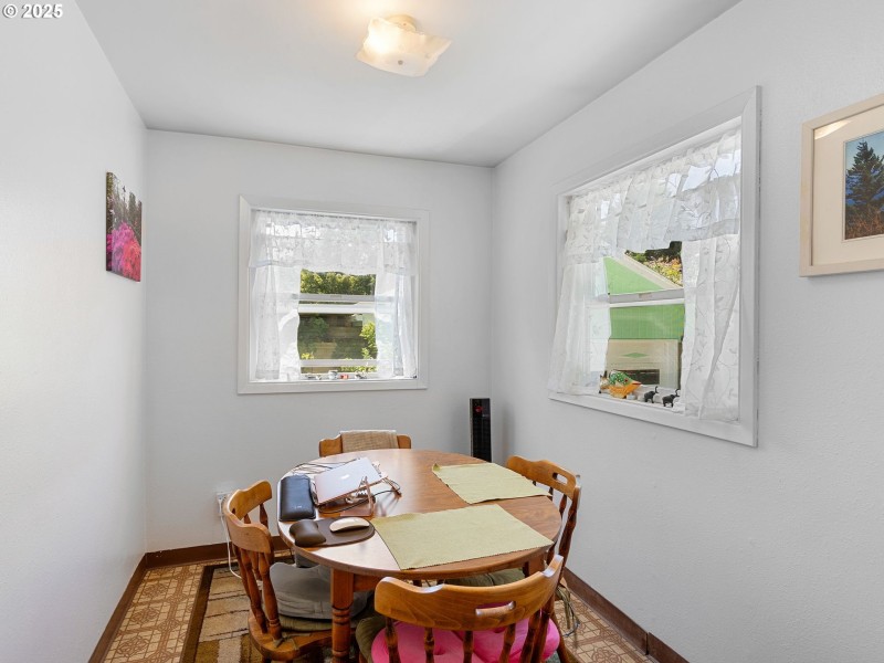 Kitchen/Nook