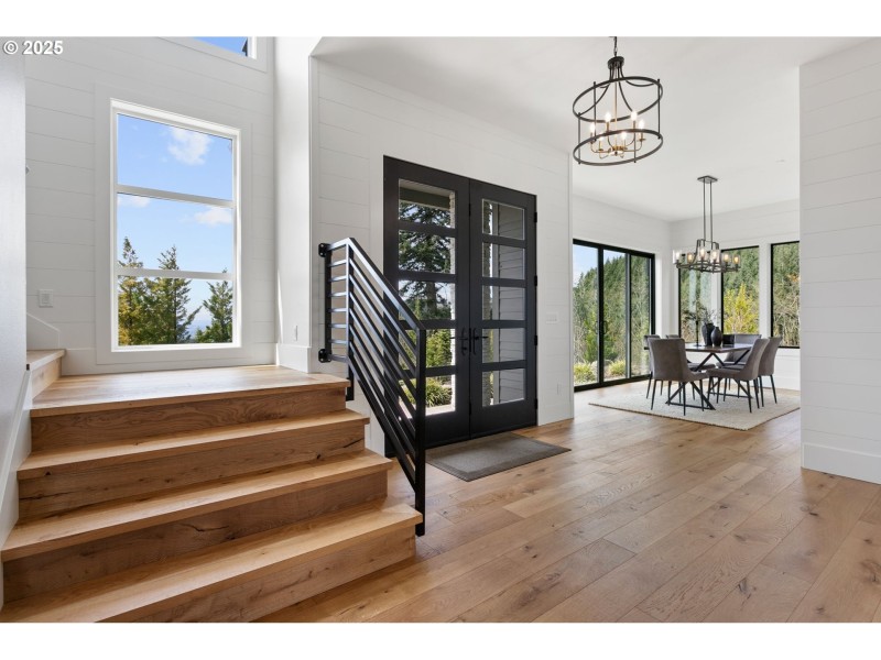 Entrance/Foyer