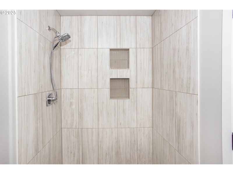 Owner's Suite Bathroom