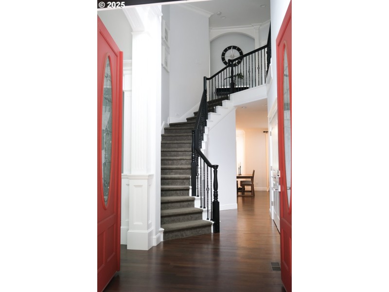 Entrance/Foyer