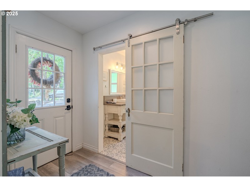 Entrance/Foyer