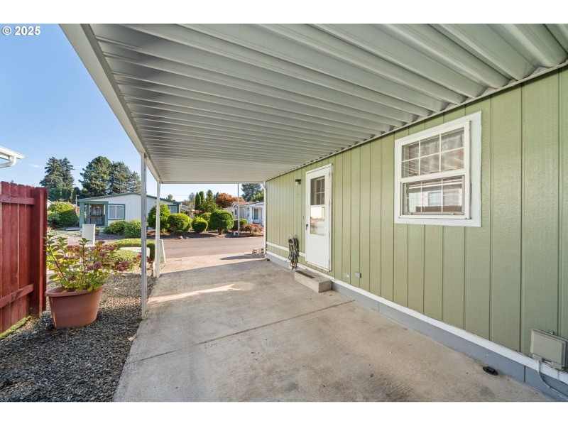 Carport