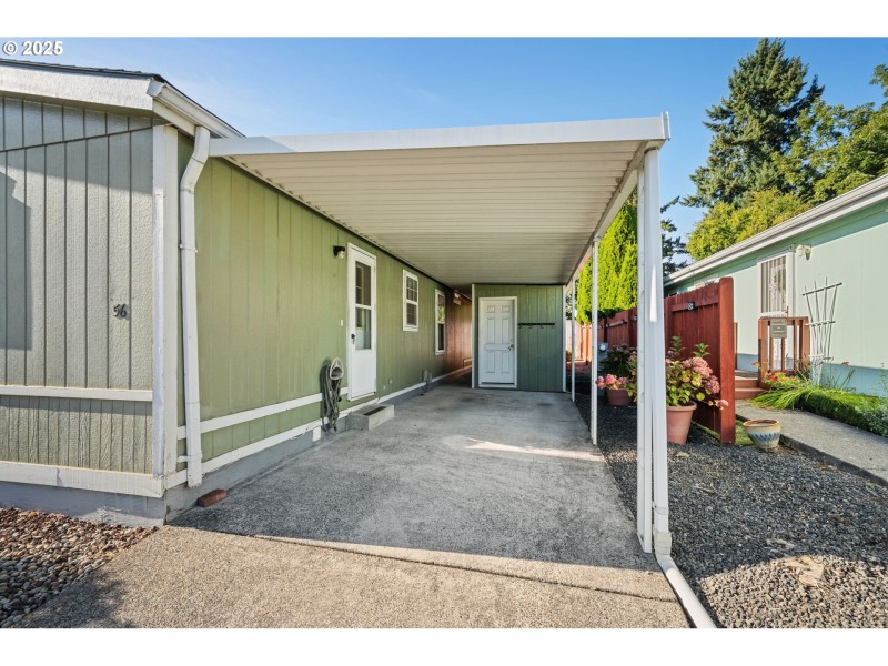 Carport