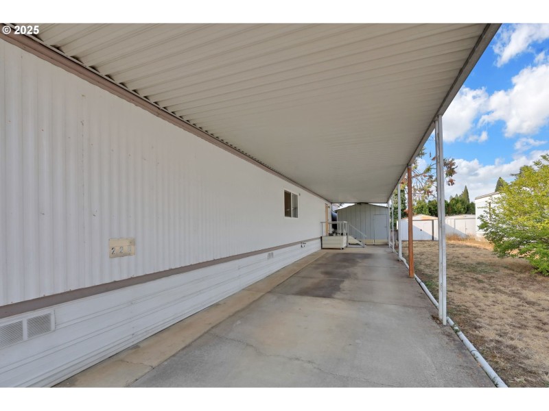 Carport