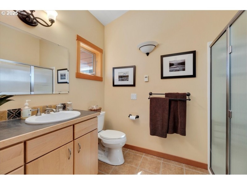 Attached Bathroom #2