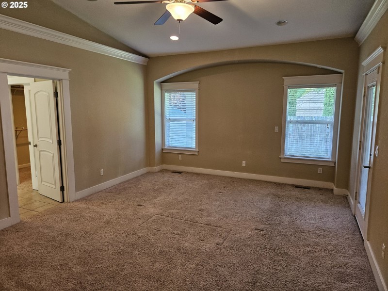 Bedroom, Primary