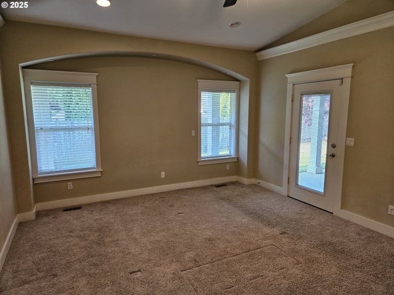 Bedroom, Primary
