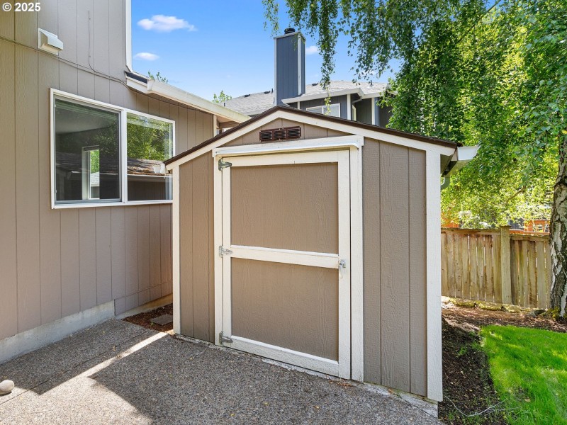 Shed