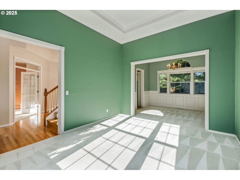 Living Room/Dining Room