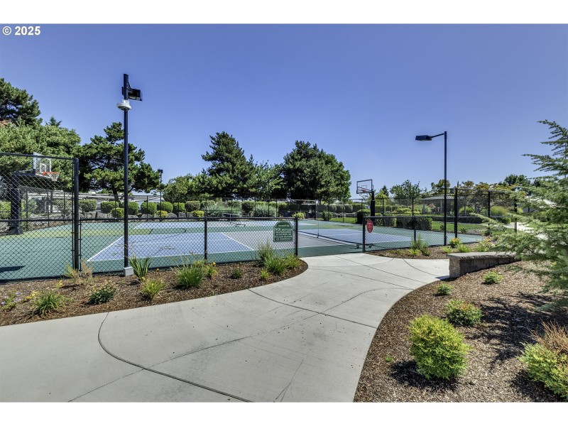 Community Tennis