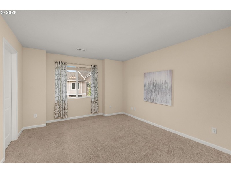 Bedroom, Primary