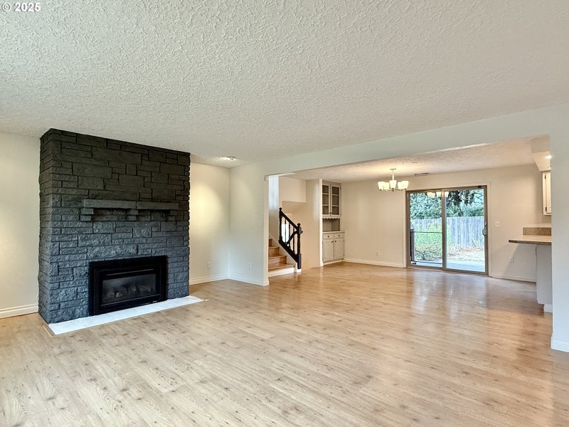 Living Room/Dining Room
