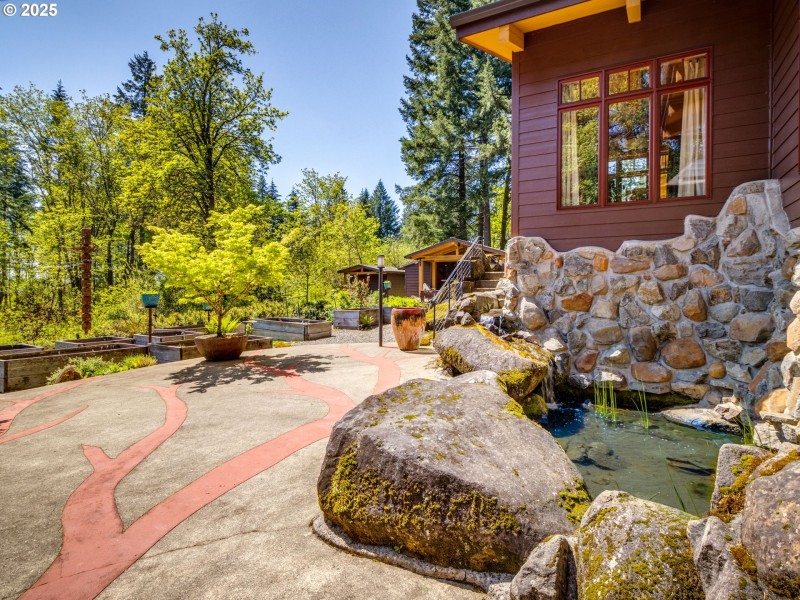 Water Feature