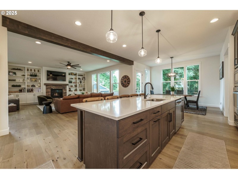 Kitchen/Family Room