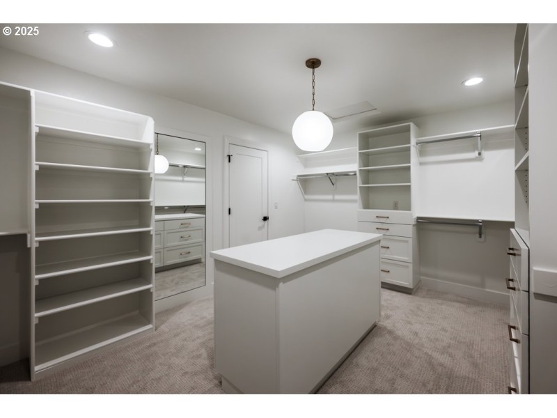Bedroom, Owner's Suite