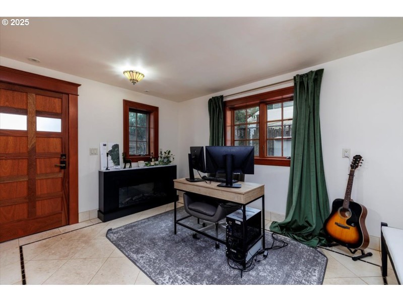 Den/Office