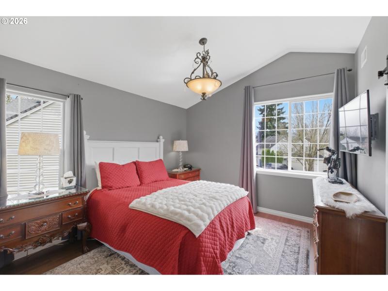 Bedroom, Owner's Suite