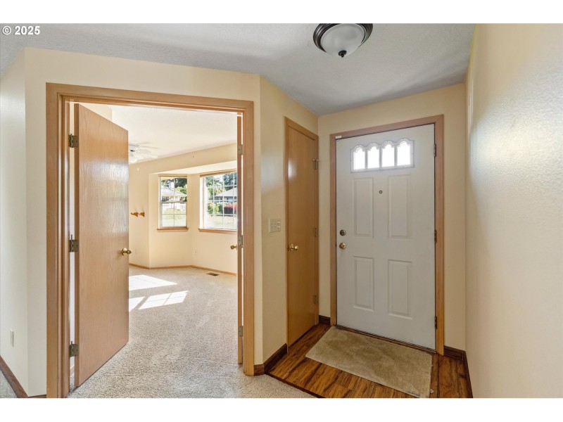 Entrance/Foyer