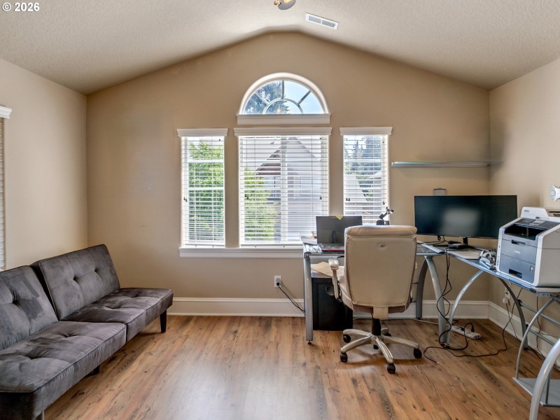 Bedroom, Owner's Suite