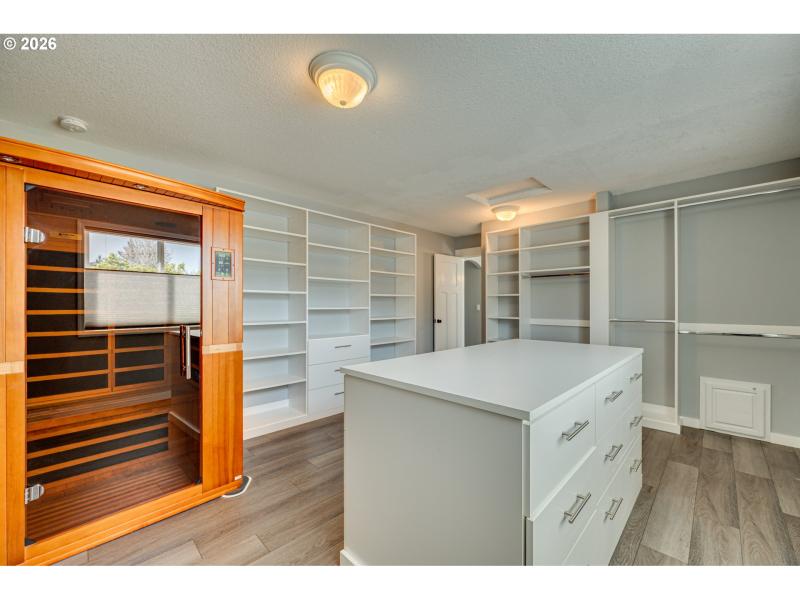 Owner's Suite Bedroom