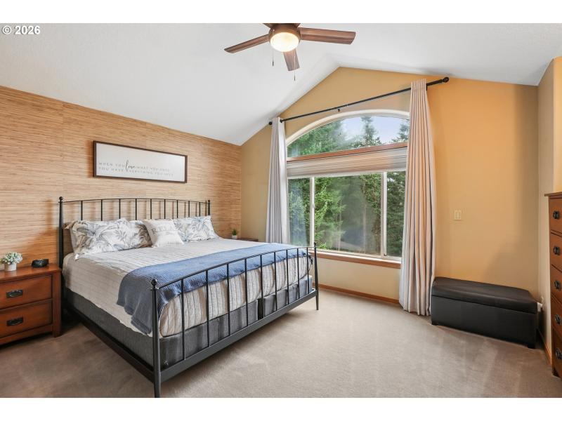 Bedroom, Owner's Suite