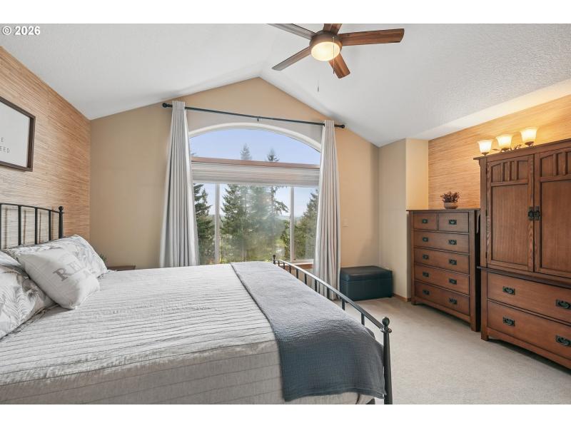 Bedroom, Owner's Suite