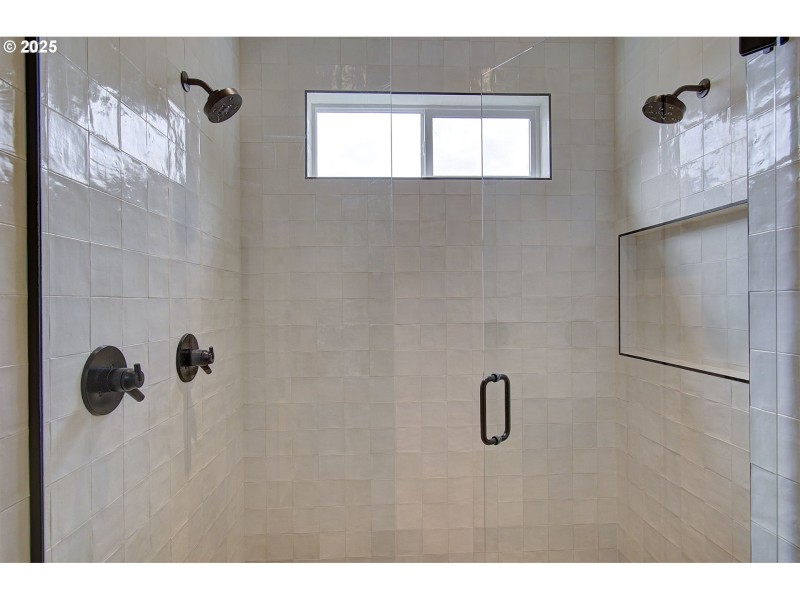 Owner's Suite Bathroom