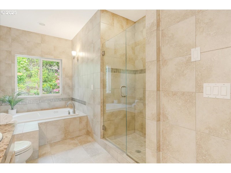 Bathroom, Attached
