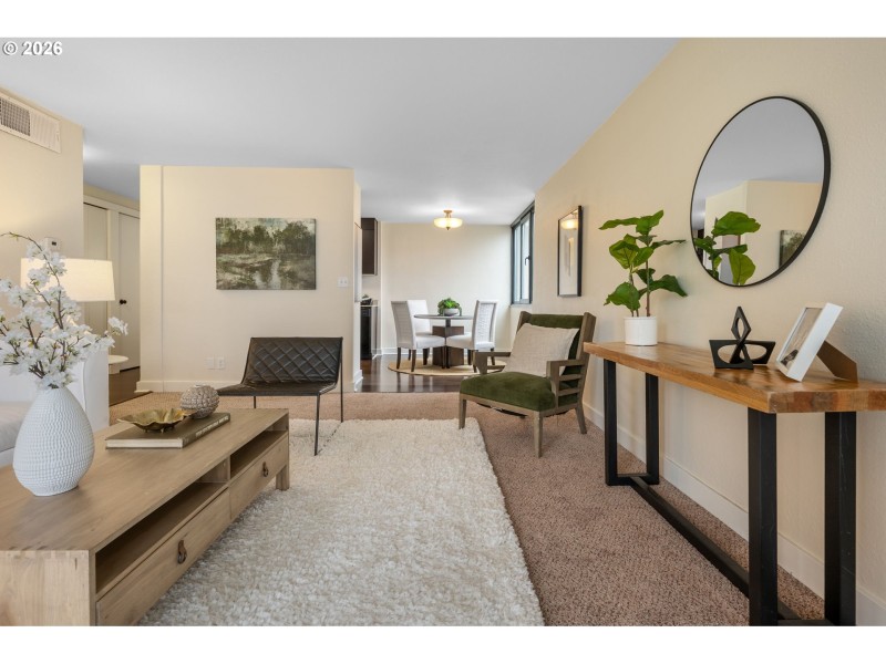 Living Room/Dining Room