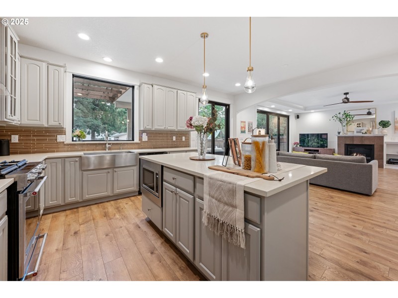 Kitchen/Living Room