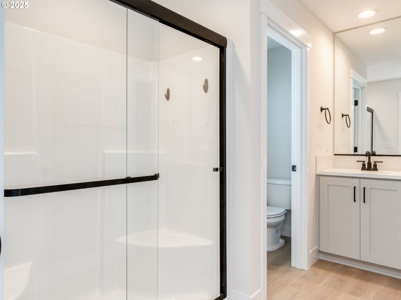 Owner's Suite Bathroom
