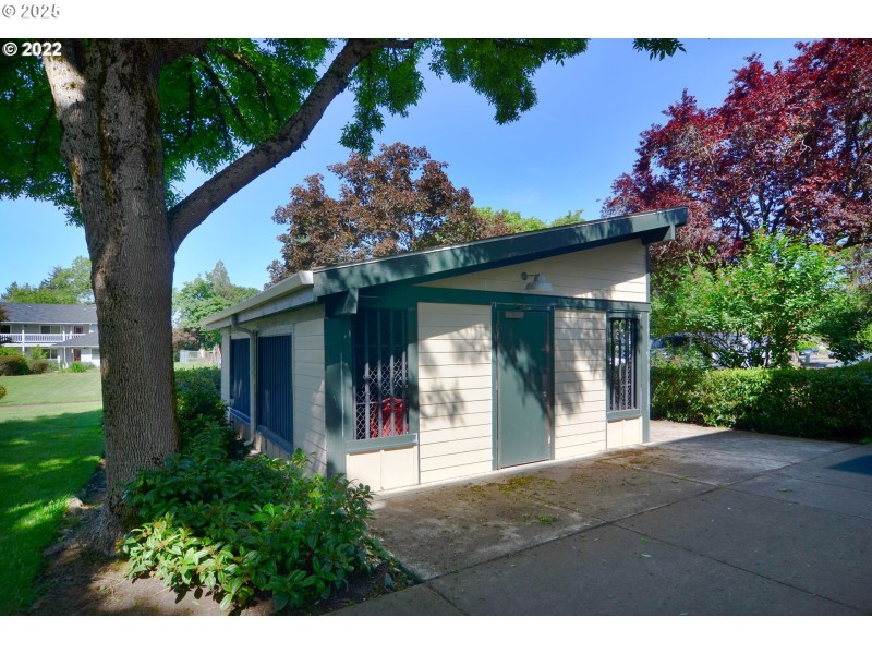 Community Amenities