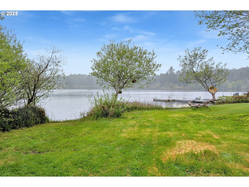Lake Access