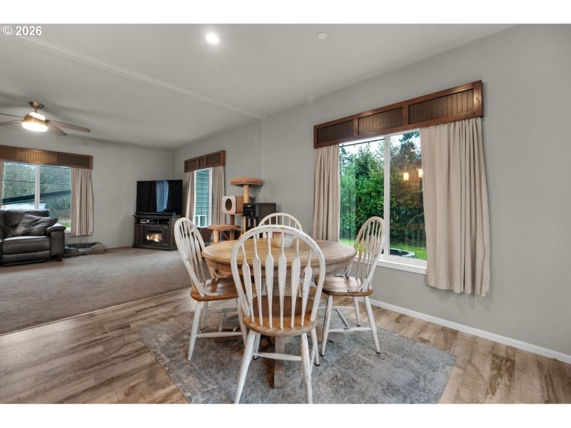 Living Room/Dining Room