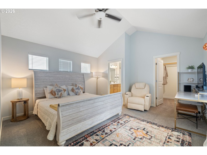 Bedroom, Owner's Suite