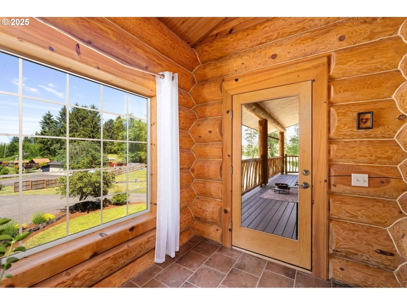 Entrance/Foyer