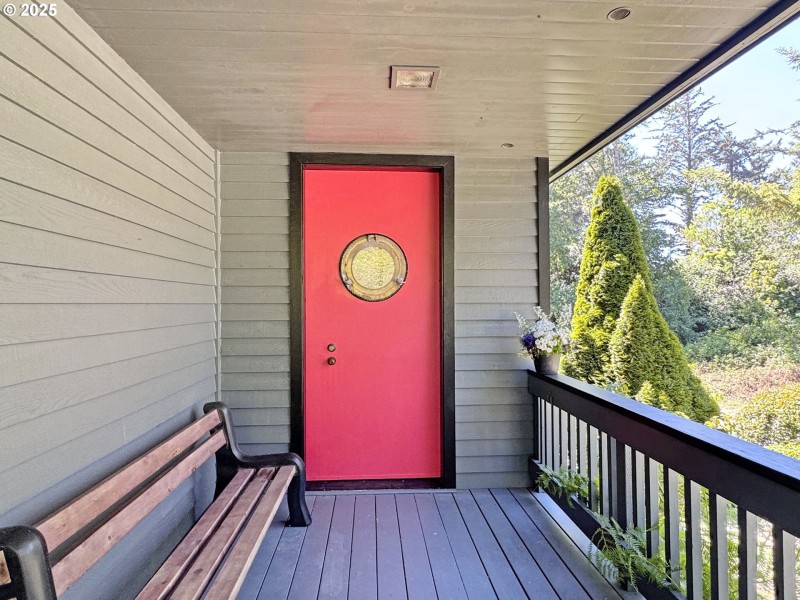 Entrance/Foyer