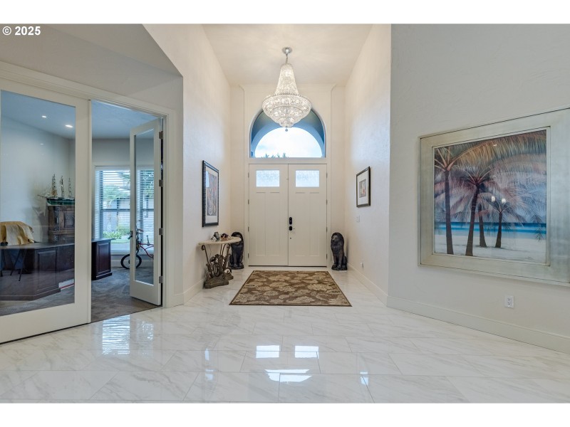 Entrance/Foyer