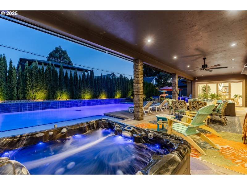 Hot Tub