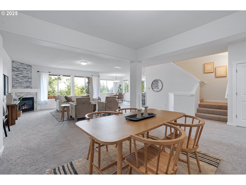 Living Room/Dining Room