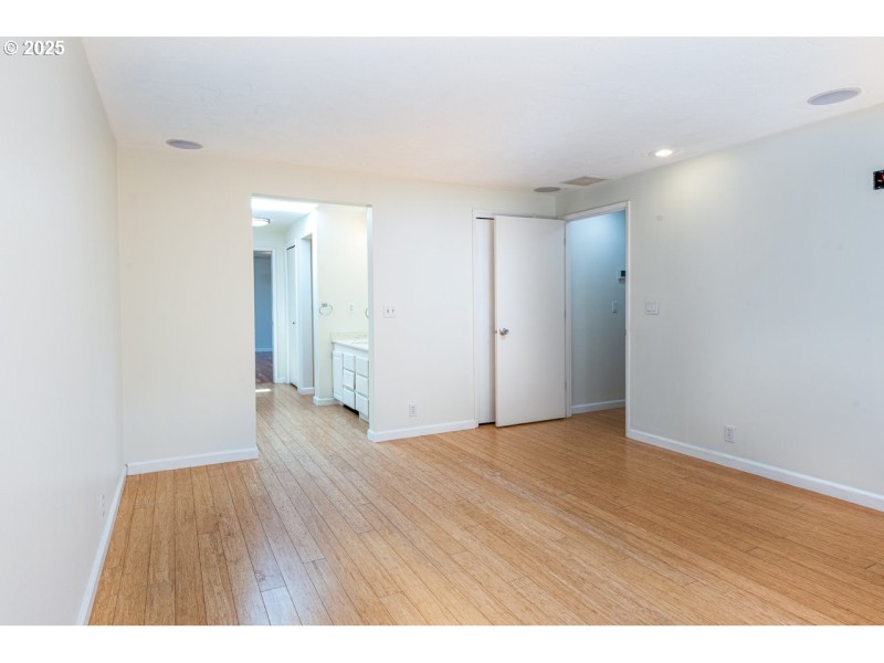 Owner's Suite Bedroom