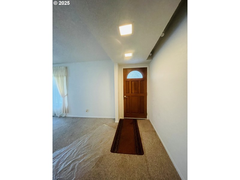 Entrance/Foyer
