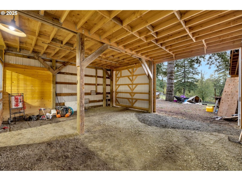 Barn
