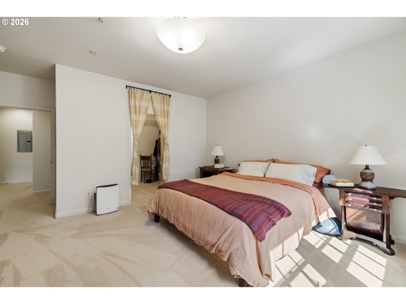 Bedroom, Owner's Suite