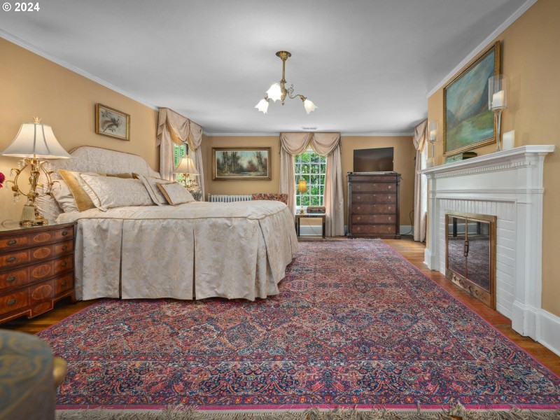 Owner's Suite Bedroom