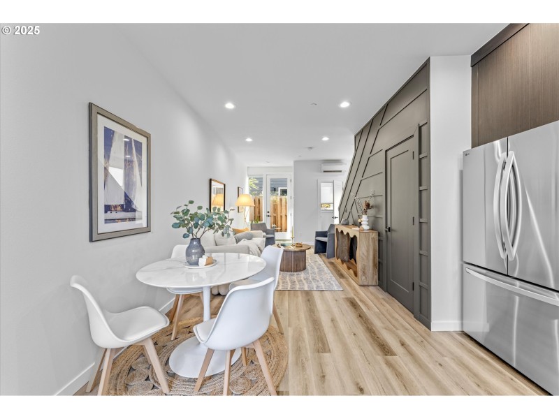 Living Room/Dining Room