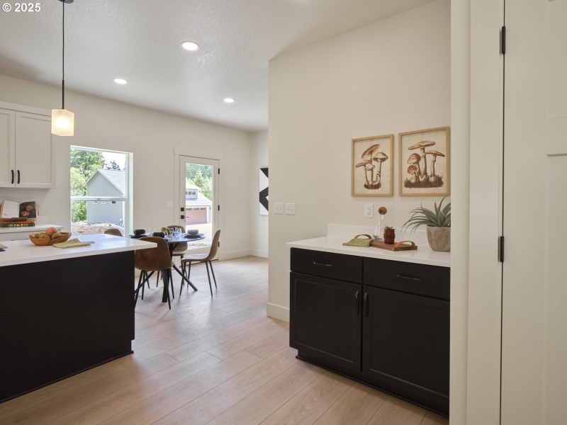 Kitchen/Living Room